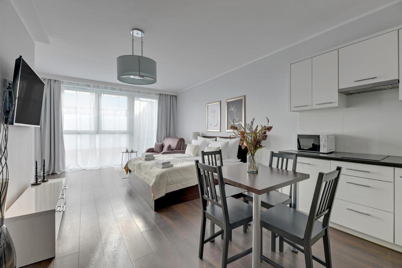 Downtown Apartments Sadova City Center & Parking 格但斯克 外观 照片